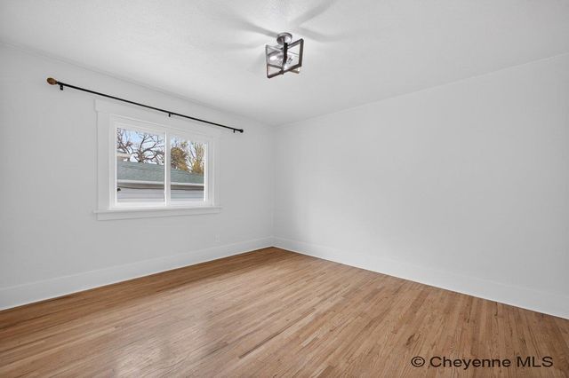 2615 EVANS AVE, Cheyenne, WY 82001