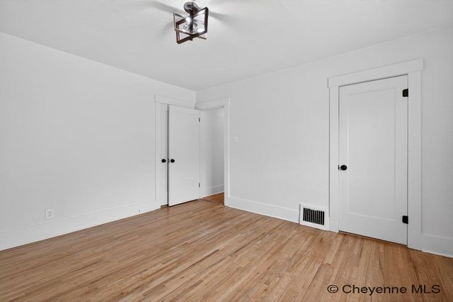 2615 EVANS AVE, Cheyenne, WY 82001