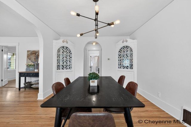 2615 EVANS AVE, Cheyenne, WY 82001