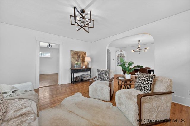 2615 EVANS AVE, Cheyenne, WY 82001