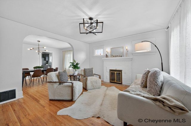 2615 EVANS AVE, Cheyenne, WY 82001
