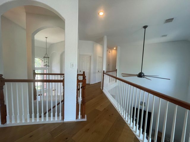 301 Winding Oak Lane S, League City, TX 77573