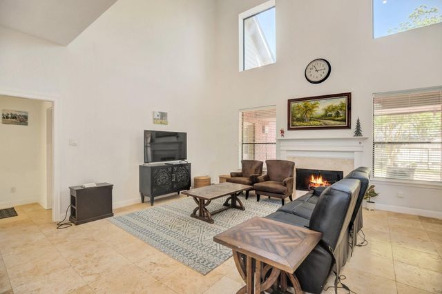 301 Winding Oak Lane S, League City, TX 77573