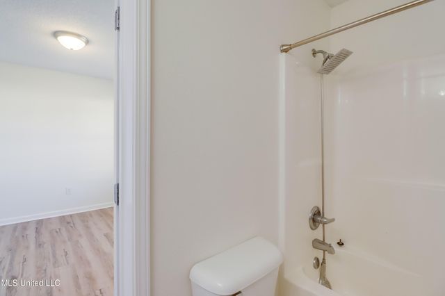 1101 Century Oaks Drive, B, Gulfport, MS 39507