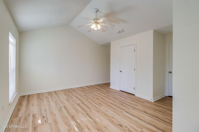 1101 Century Oaks Drive, B, Gulfport, MS 39507