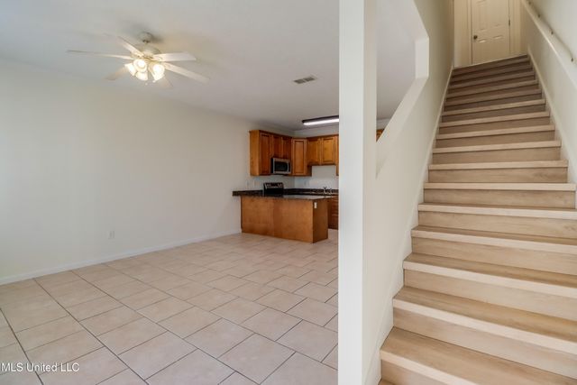 1101 Century Oaks Drive, B, Gulfport, MS 39507