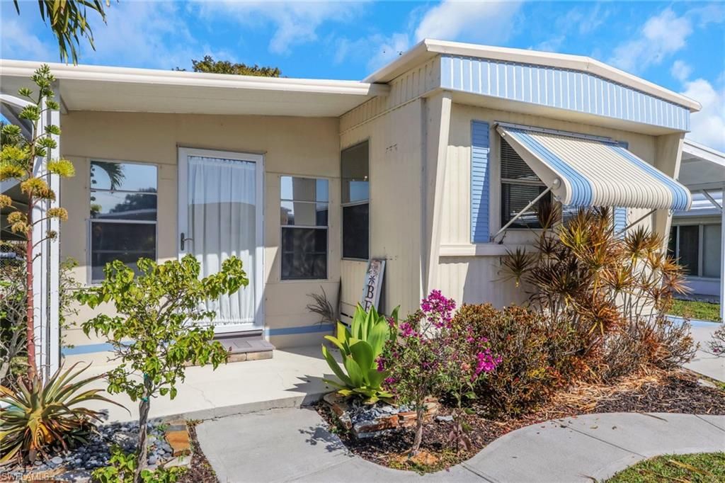 143 Moorhead MNR 143, NAPLES, FL 34112 — photo 4