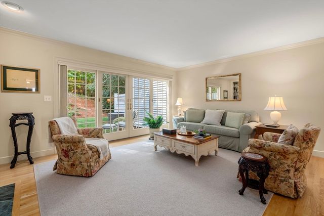 9 Highcroft Way 9, Hopkinton, MA 01748