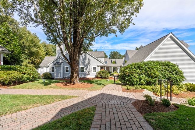 9 Highcroft Way 9, Hopkinton, MA 01748