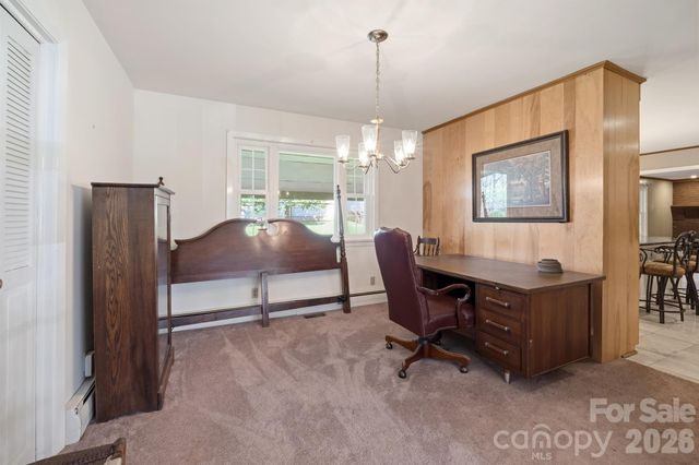 513 2nd Avenue Place NE, Conover, NC 28613