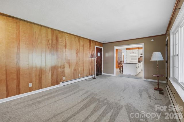 513 2nd Avenue Place NE, Conover, NC 28613