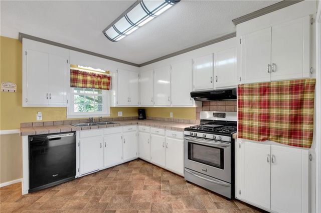 102 Sheffield Drive, Anderson, SC 29625