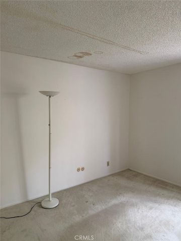 441 E San Jose 309, Burbank, CA 91501