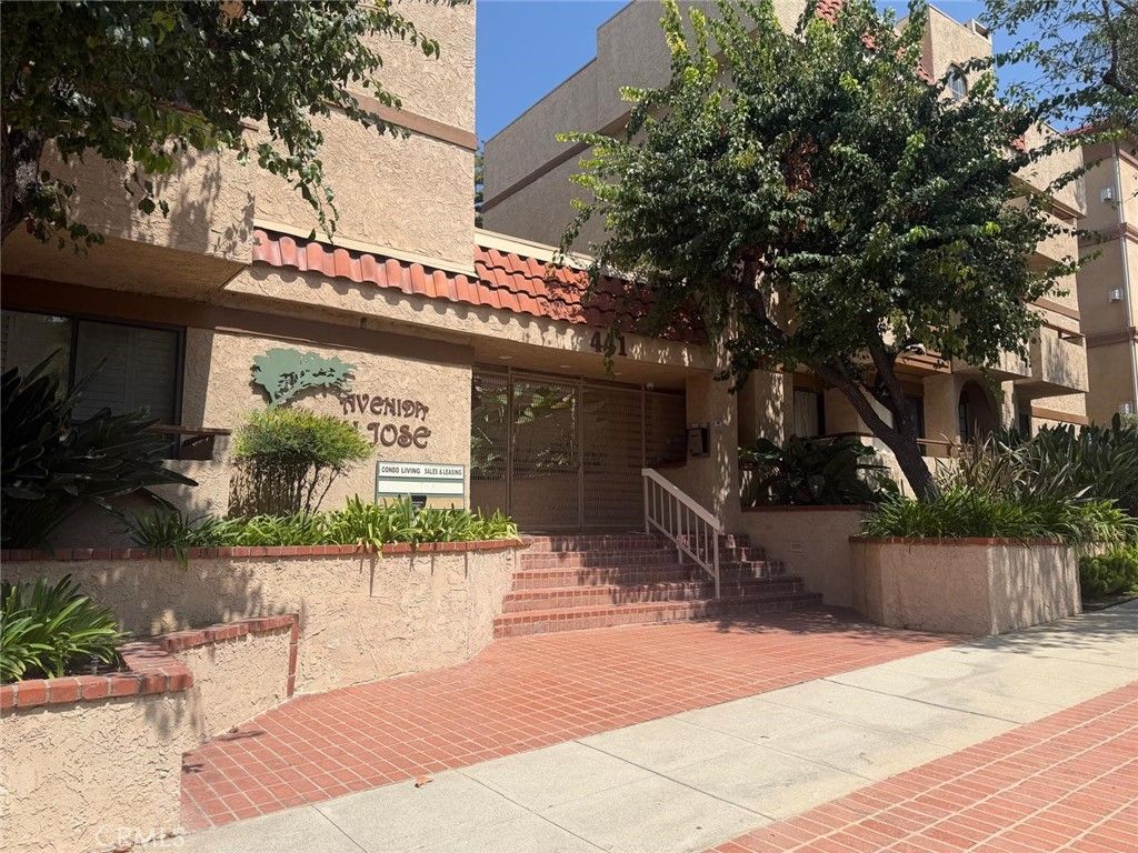 441 E San Jose 309, Burbank, CA 91501