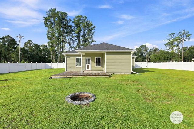 18 Baggs Circle, Ludowici, GA 31316