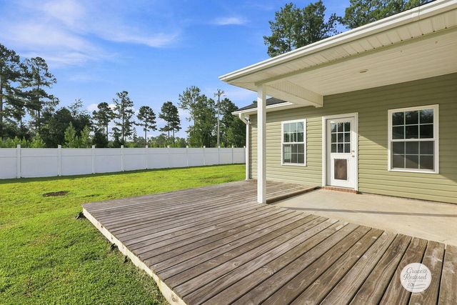 18 Baggs Circle, Ludowici, GA 31316