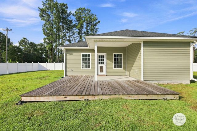 18 Baggs Circle, Ludowici, GA 31316