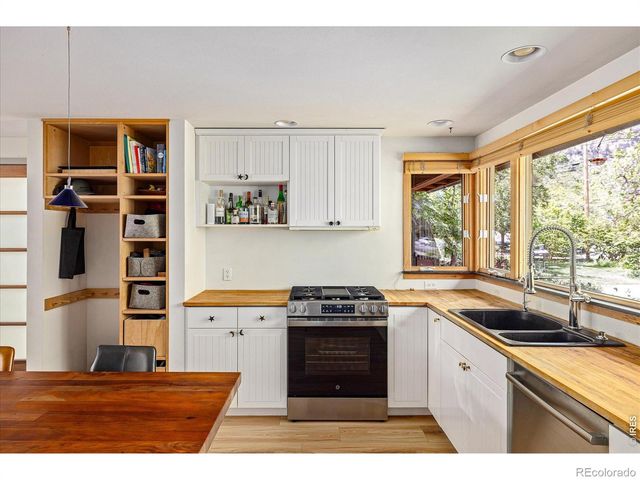 810 Alpine Avenue, Boulder, CO 80304