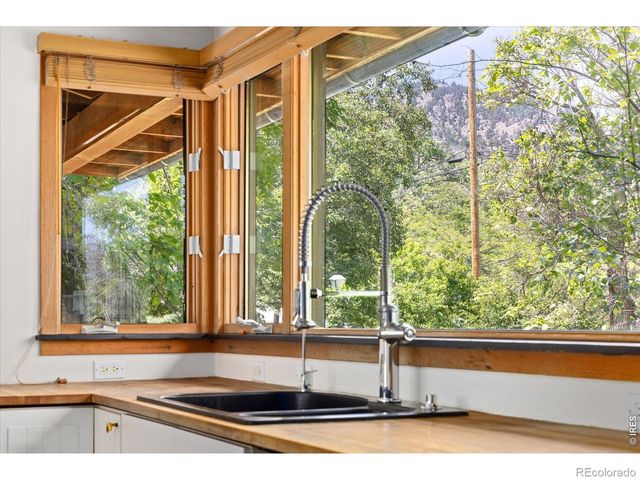 810 Alpine Avenue, Boulder, CO 80304