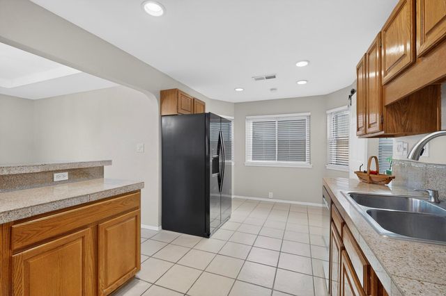 5523 Vista Sandia NE, Albuquerque, NM 87122