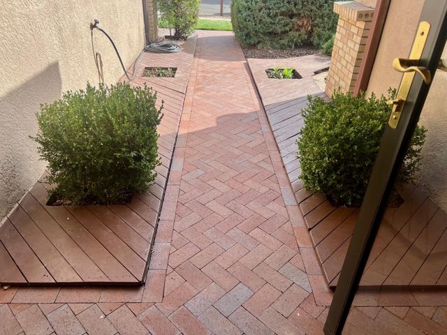 5523 Vista Sandia NE, Albuquerque, NM 87122