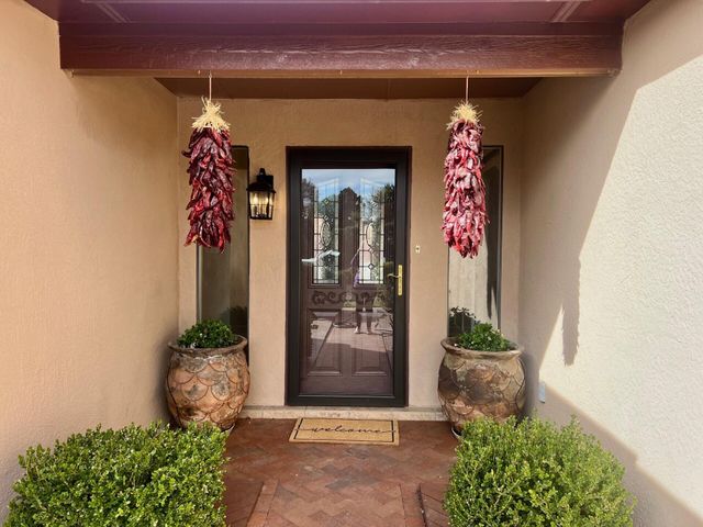 5523 Vista Sandia NE, Albuquerque, NM 87122