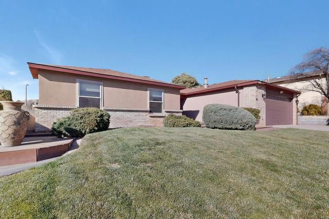 5523 Vista Sandia NE, Albuquerque, NM 87122