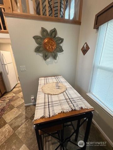 1021 N Potlatch, Hoodsport, WA 98548