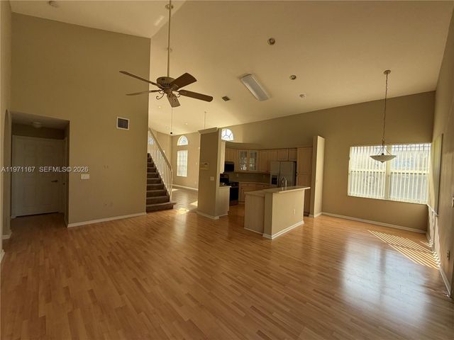 15871 NW 14th Rd, Pembroke Pines, FL 33028