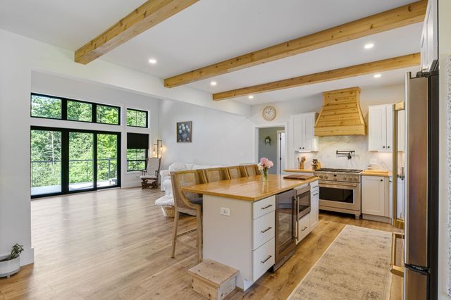 42 Old Centre Road, Deerfield, NH 03037
