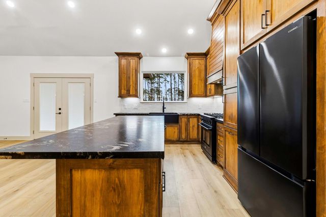 589 Big Buck Drive, Moscow, TX 75960