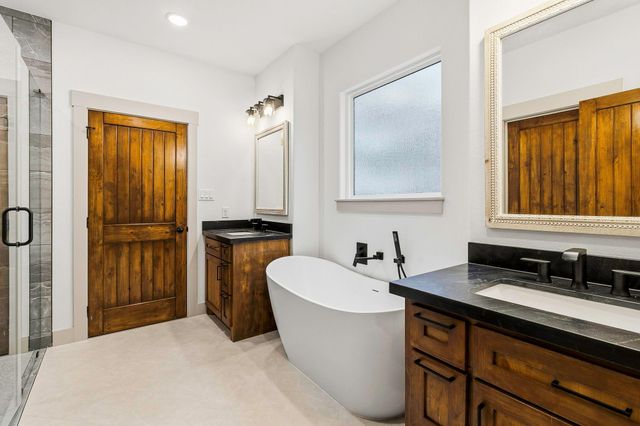 589 Big Buck Drive, Moscow, TX 75960