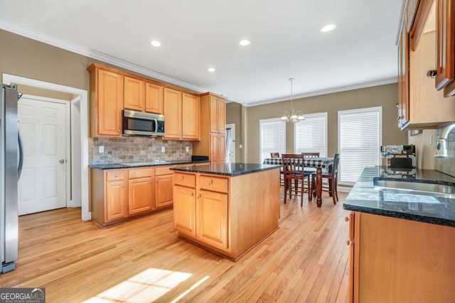 107 Crown Springs Drive, Mcdonough, GA 30252