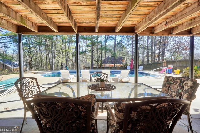 107 Crown Springs Drive, Mcdonough, GA 30252