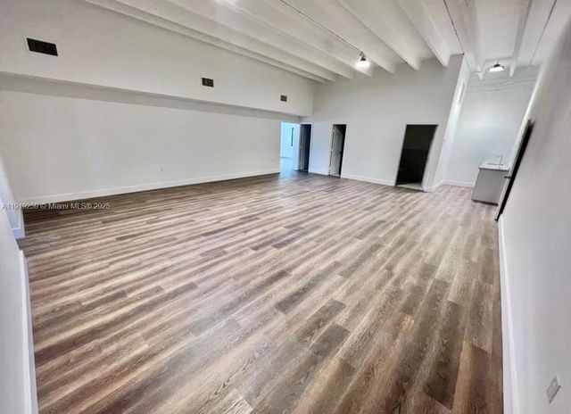 4301 NW 72nd Ave, Miami, FL 33166