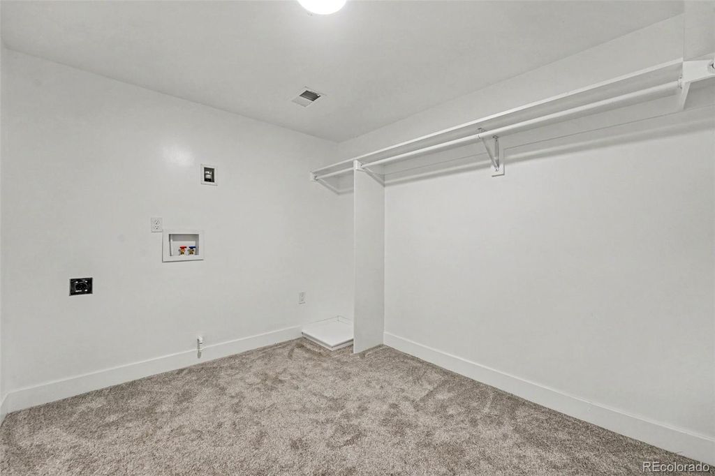 Image 27 of property listing at 4645 Akron Street, Greenwood Village, CO 80111