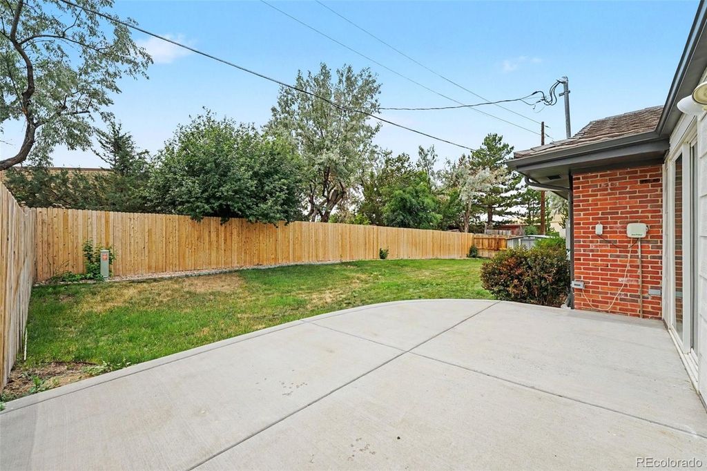 Image 33 of property listing at 4645 Akron Street, Greenwood Village, CO 80111