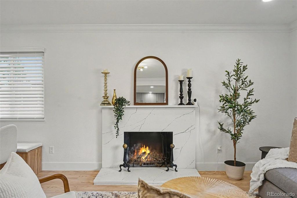 Image 5 of property listing at 4645 Akron Street, Greenwood Village, CO 80111