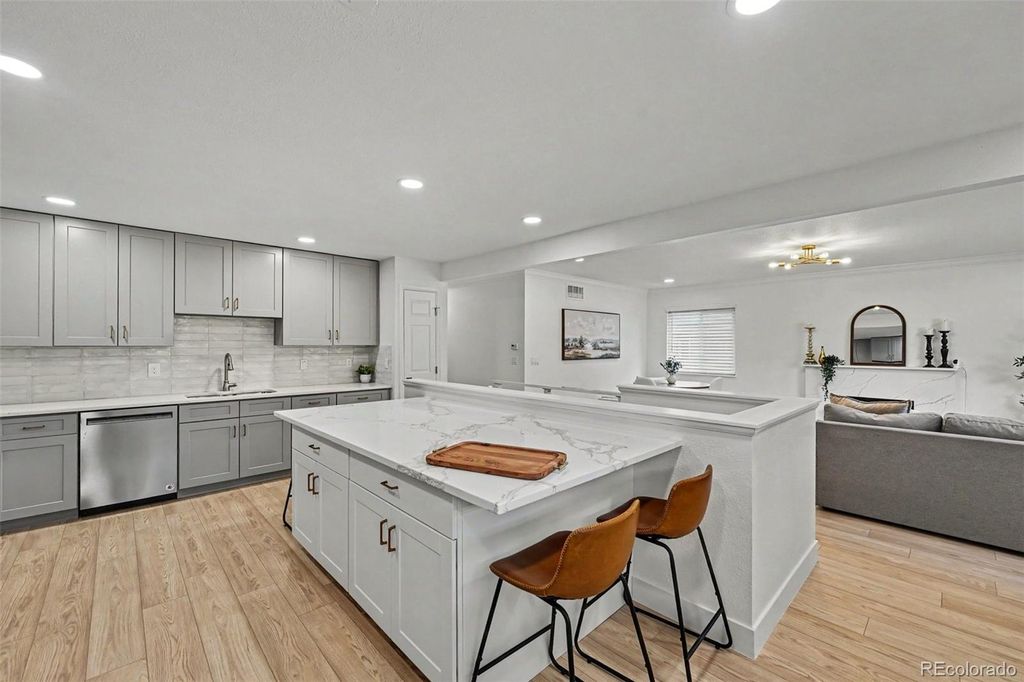 Image 9 of property listing at 4645 Akron Street, Greenwood Village, CO 80111