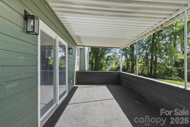 240 E Court Street, Rutherfordton, NC 28139