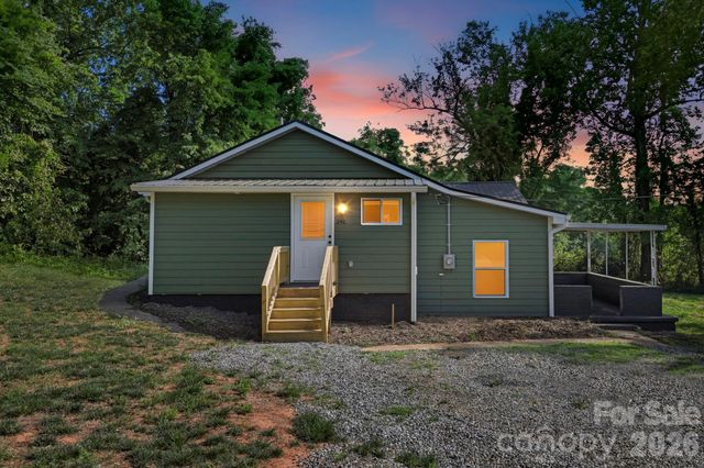 240 E Court Street, Rutherfordton, NC 28139