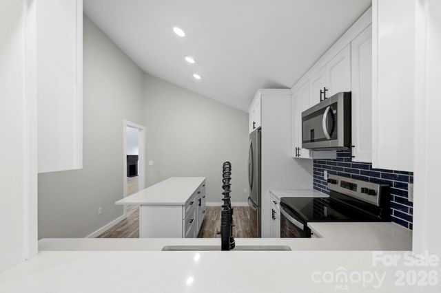240 E Court Street, Rutherfordton, NC 28139