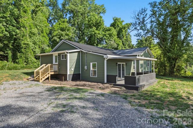 240 E Court Street, Rutherfordton, NC 28139