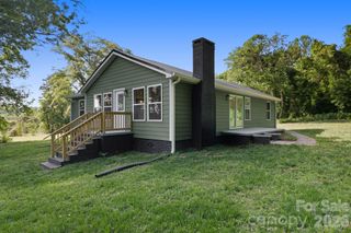 240 E Court Street, Rutherfordton, NC 28139