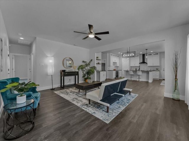 3612 Broken Bow Drive, Granbury, TX 76048