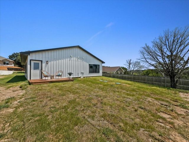 3612 Broken Bow Drive, Granbury, TX 76048