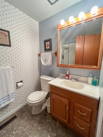 911 W Water Street, New Buffalo, MI 49117