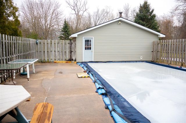 911 W Water Street, New Buffalo, MI 49117