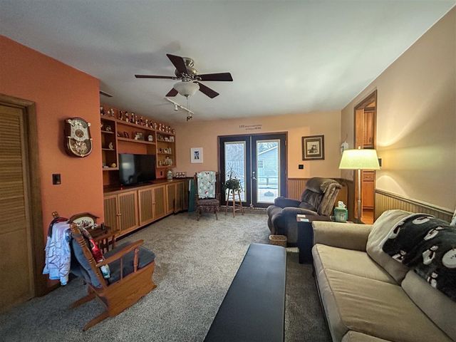 911 W Water Street, New Buffalo, MI 49117