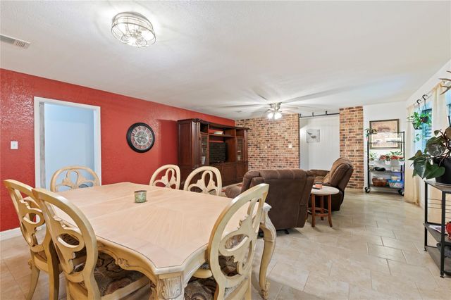 725 Thompson Road, Alvin, TX 77511